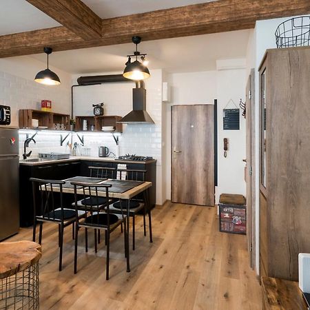 Stylish Centrally Located 1Br Apartment With Parking 布拉迪斯拉发 外观 照片