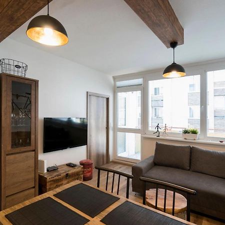 Stylish Centrally Located 1Br Apartment With Parking 布拉迪斯拉发 外观 照片