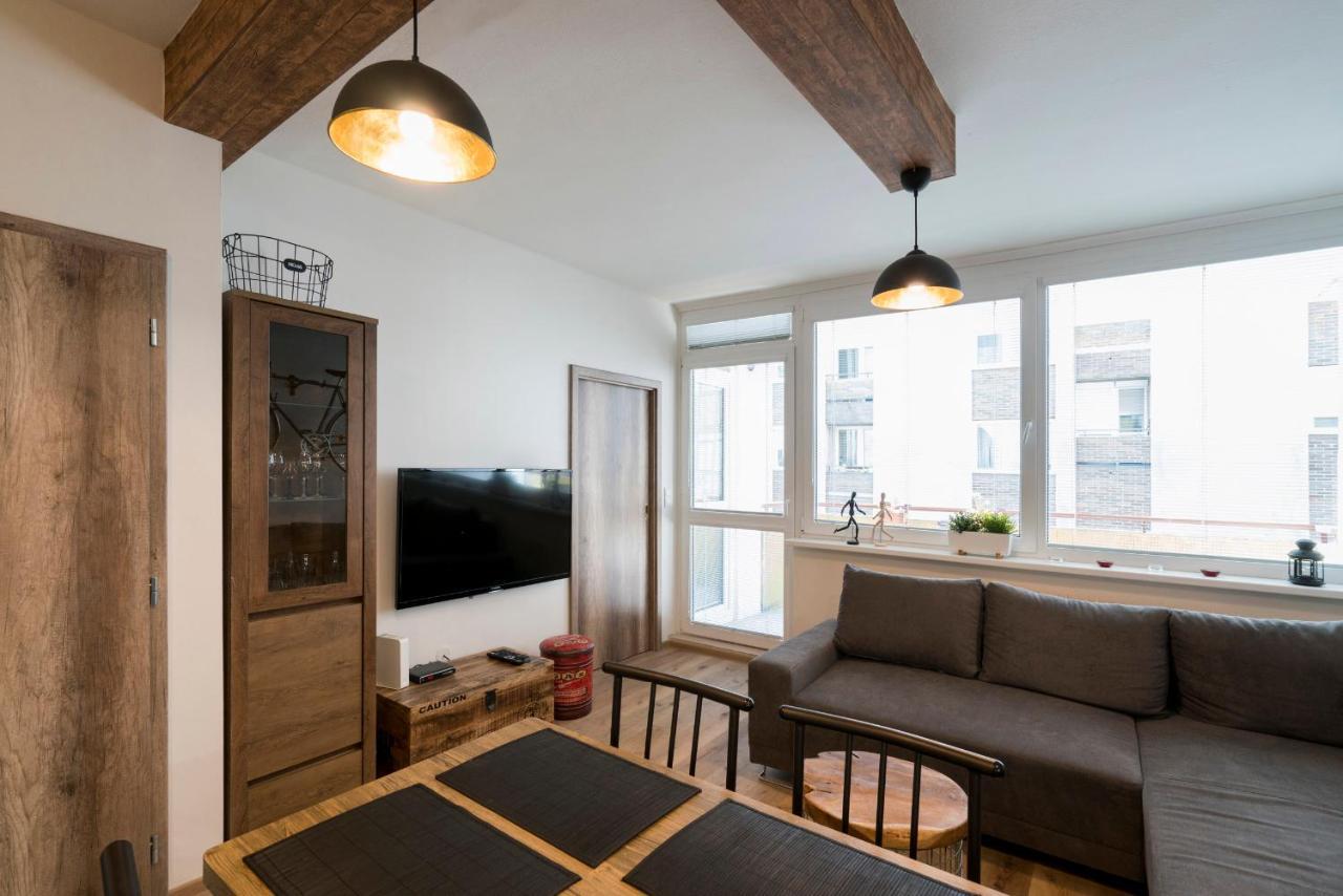 Stylish Centrally Located 1Br Apartment With Parking 布拉迪斯拉发 外观 照片